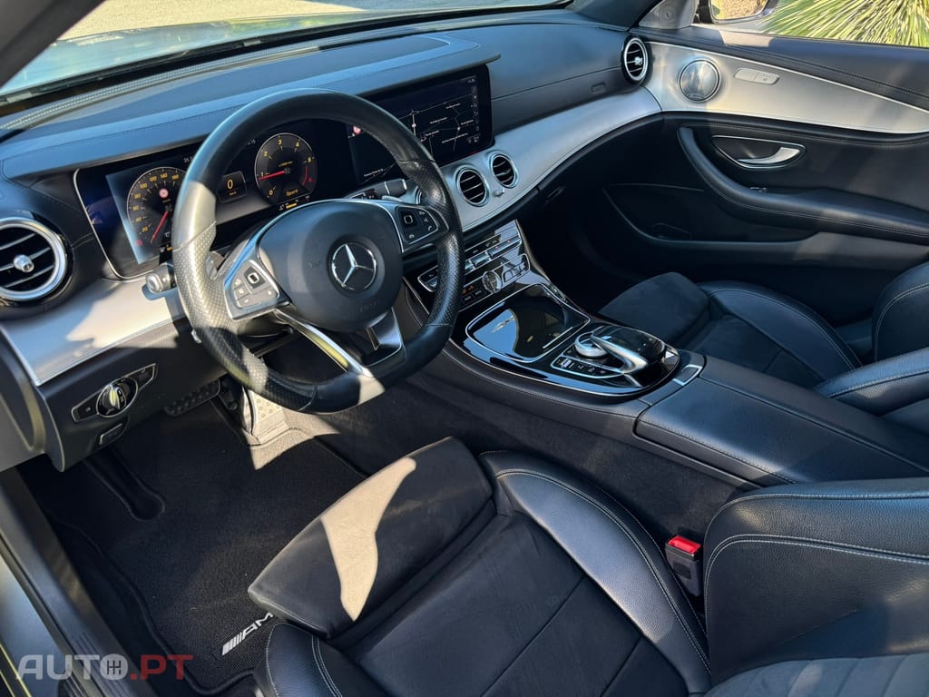 Mercedes-Benz E 220 d AMG Line