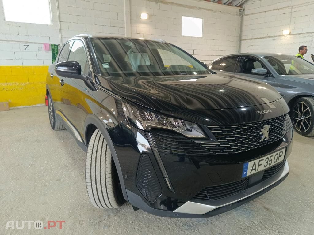 Peugeot 3008 1.6 Hybrid Allure Pack e-EAT8