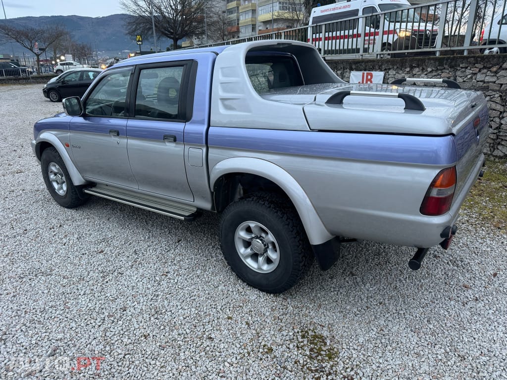 Mitsubishi L200 2.5 TD Strakar CD