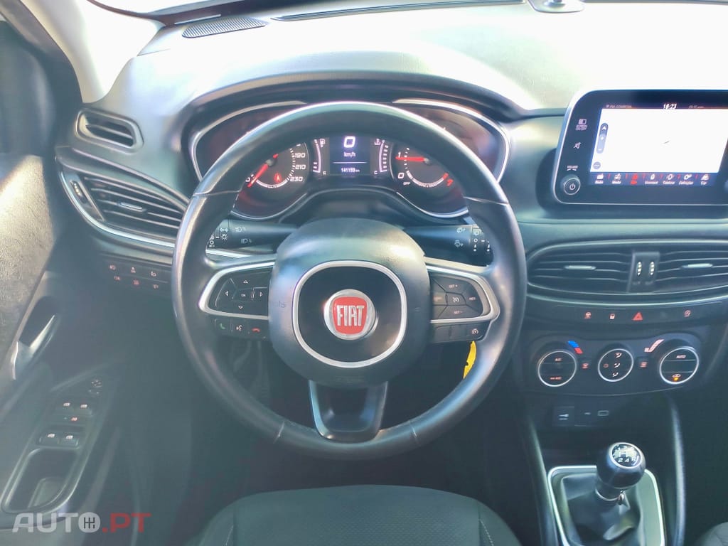 Fiat Tipo 1.3 M-Jet Lounge