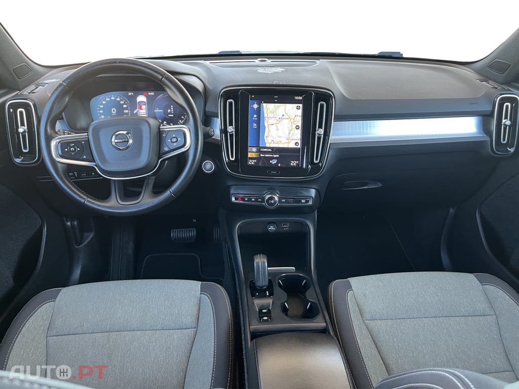 Volvo XC40 1.5 T5 PHEV Inscription Expression