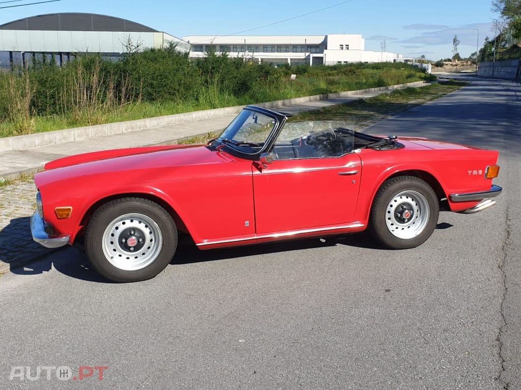 Triumph TR6 PI