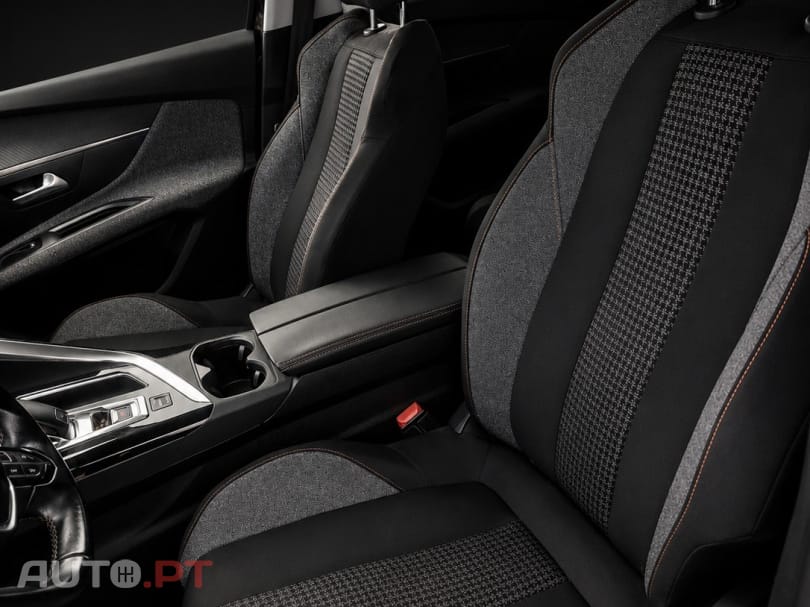 Peugeot 3008 BlueHDi 130 Stop & Start EAT8 Active Business-Pack