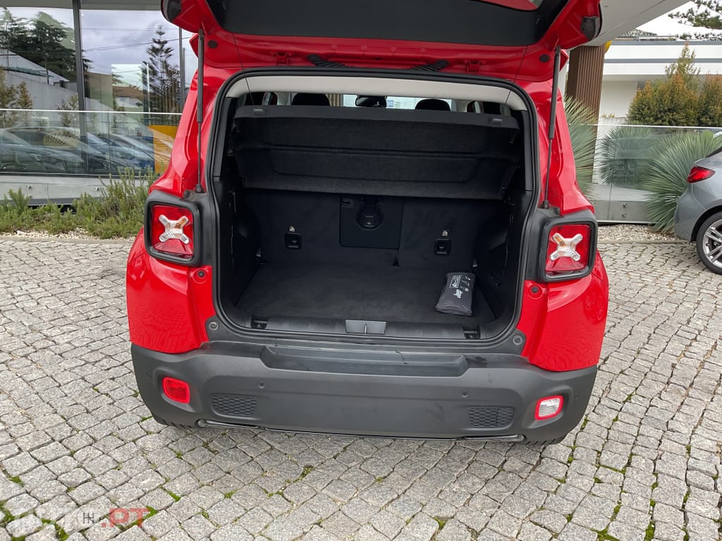 Jeep Renegade 1.0 T Night Eagle