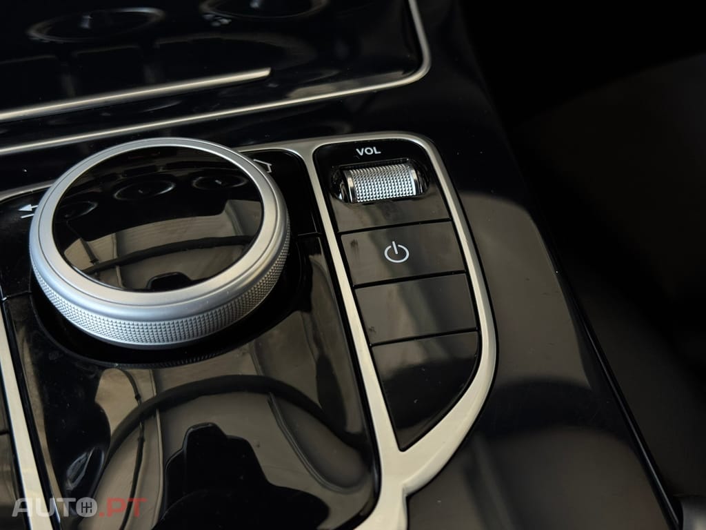 Mercedes-Benz C 300 de AMG Line