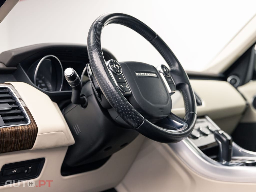 Land Rover Range Rover Sport 3.0 SDV6 HSE Dynamic