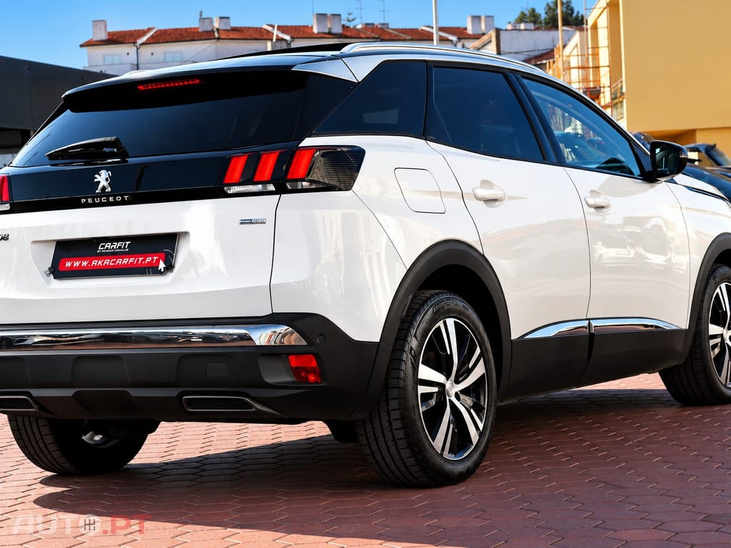 Peugeot 3008 1.2 PureTech Allure EAT8