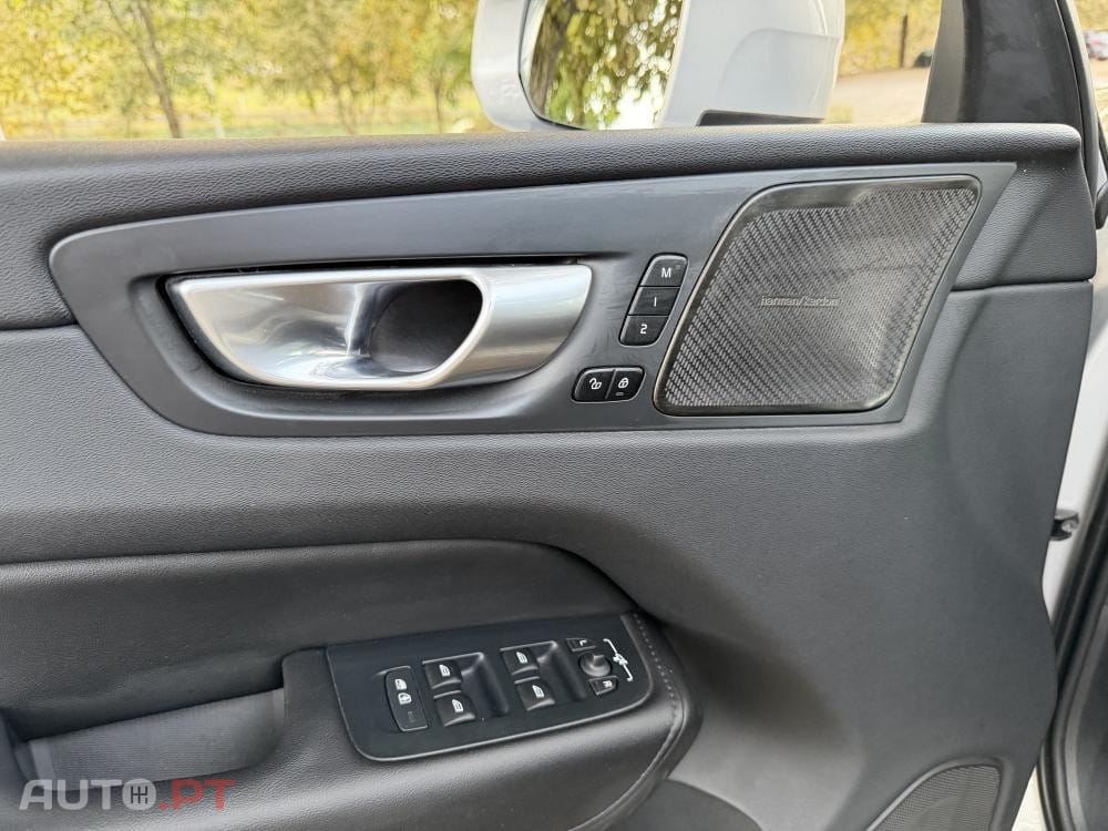 Volvo XC60 T8 Twin Engine AWD Geartronic Inscription