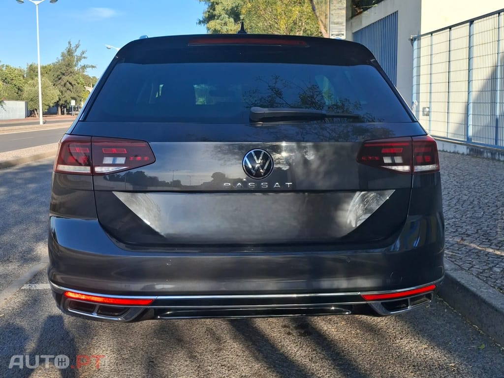 Volkswagen Passat R line
