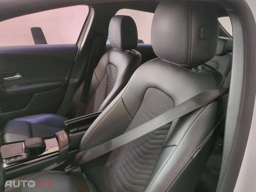 Mercedes-Benz A 250 e Style Plus