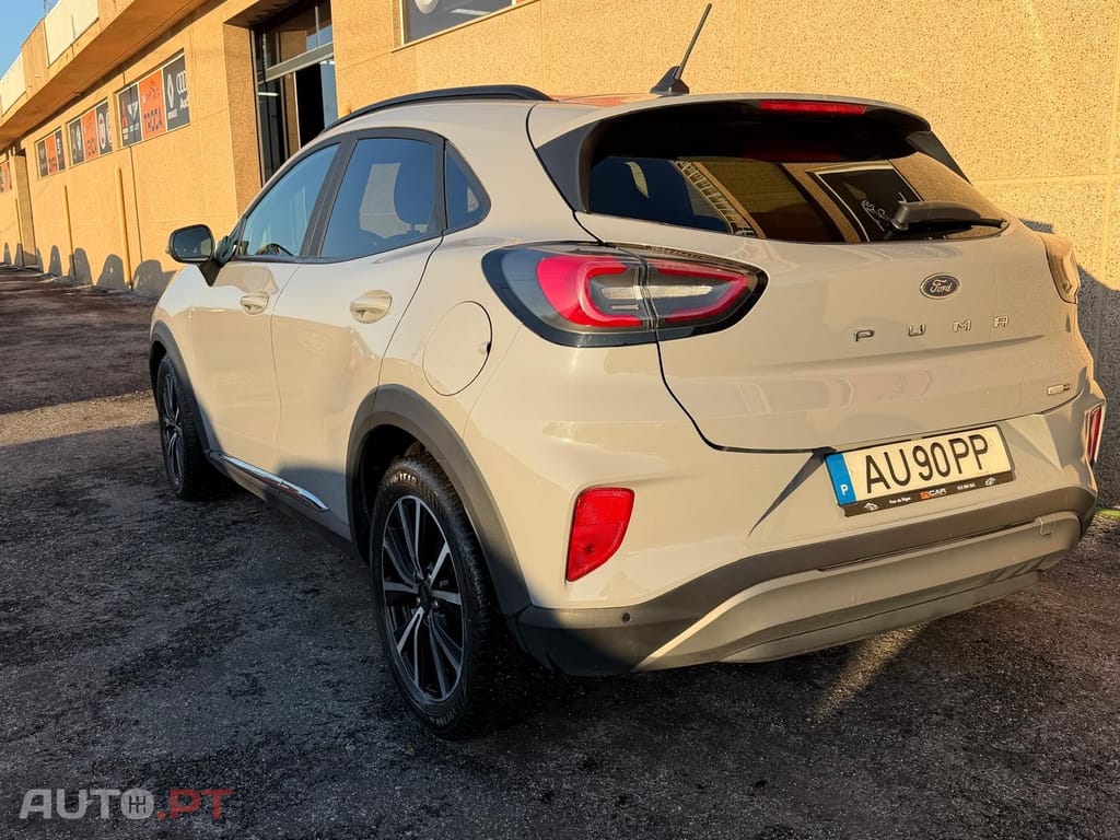 Ford Puma 1.0 Ecoboost Hybrid Titanium