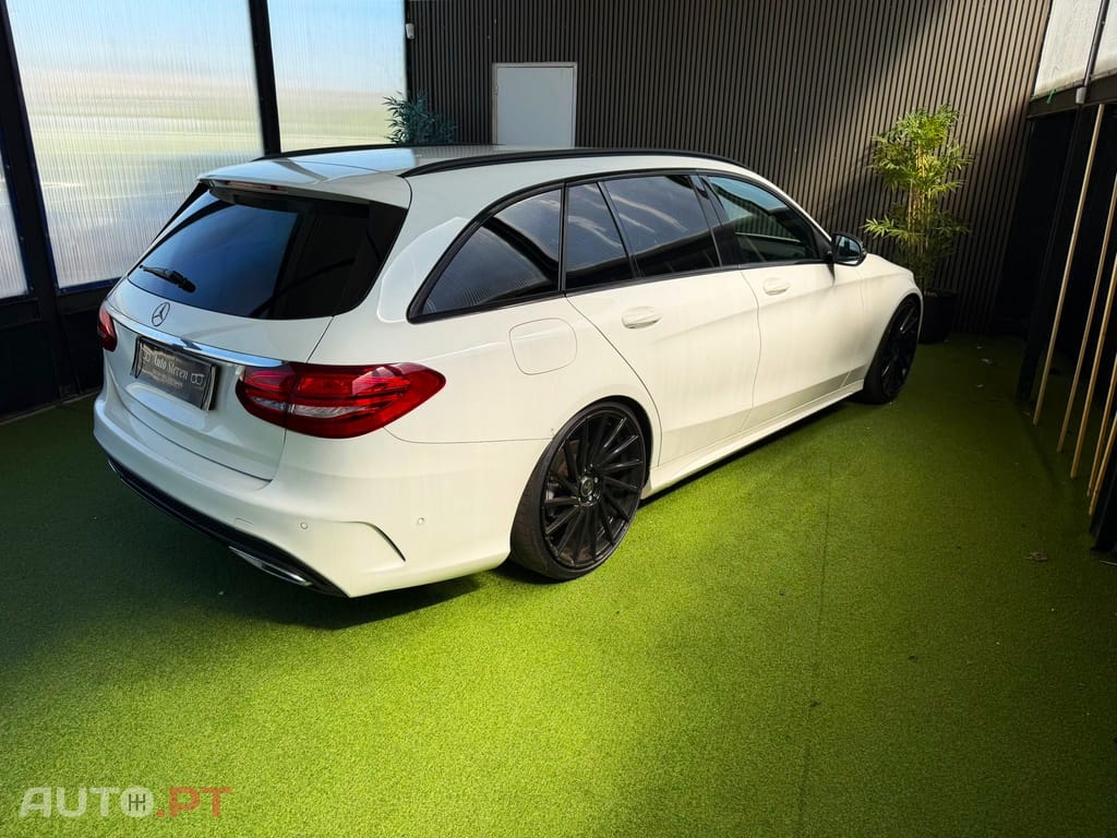Mercedes-Benz C 220 AMG
