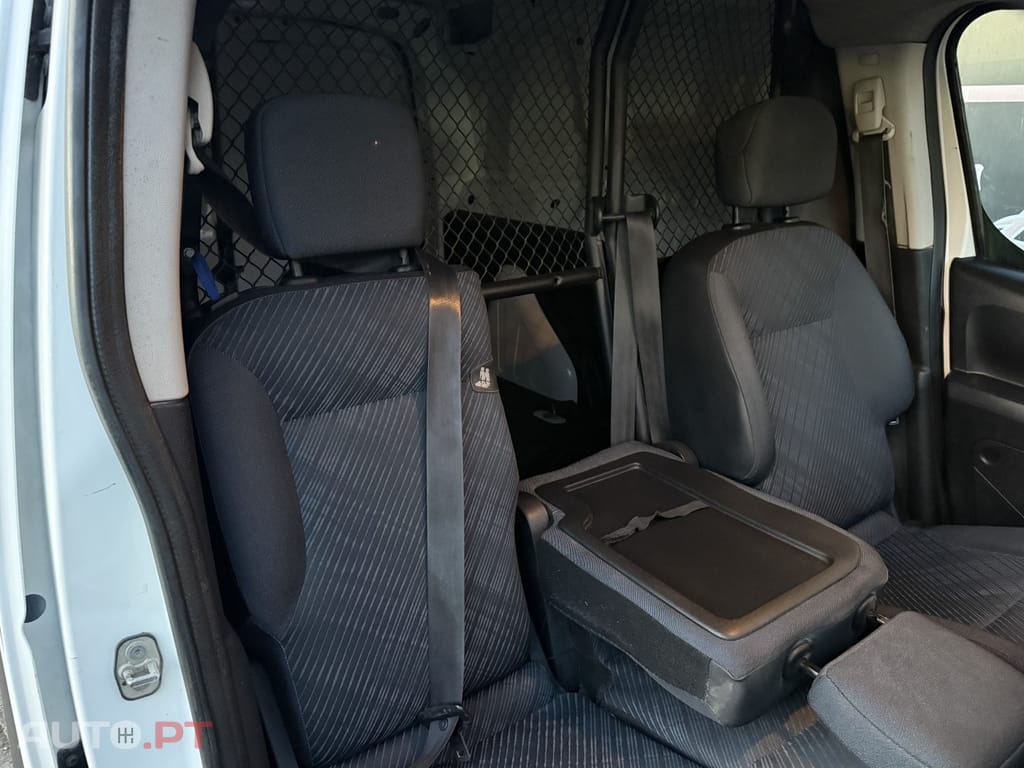 Peugeot Partner 1.6 e-HDi L1 3L