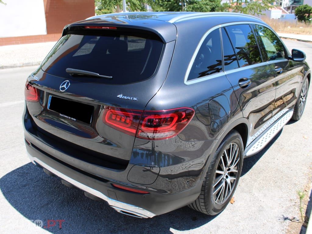Mercedes-Benz GLC 300 e 4MATIC