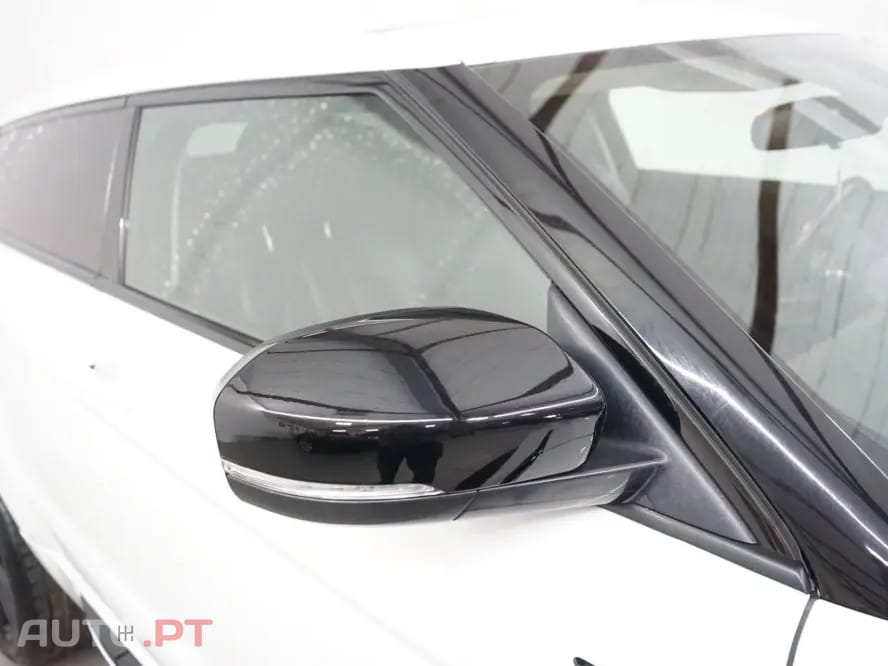 Land Rover Evoque 2.2 TD4 Prestige Auto