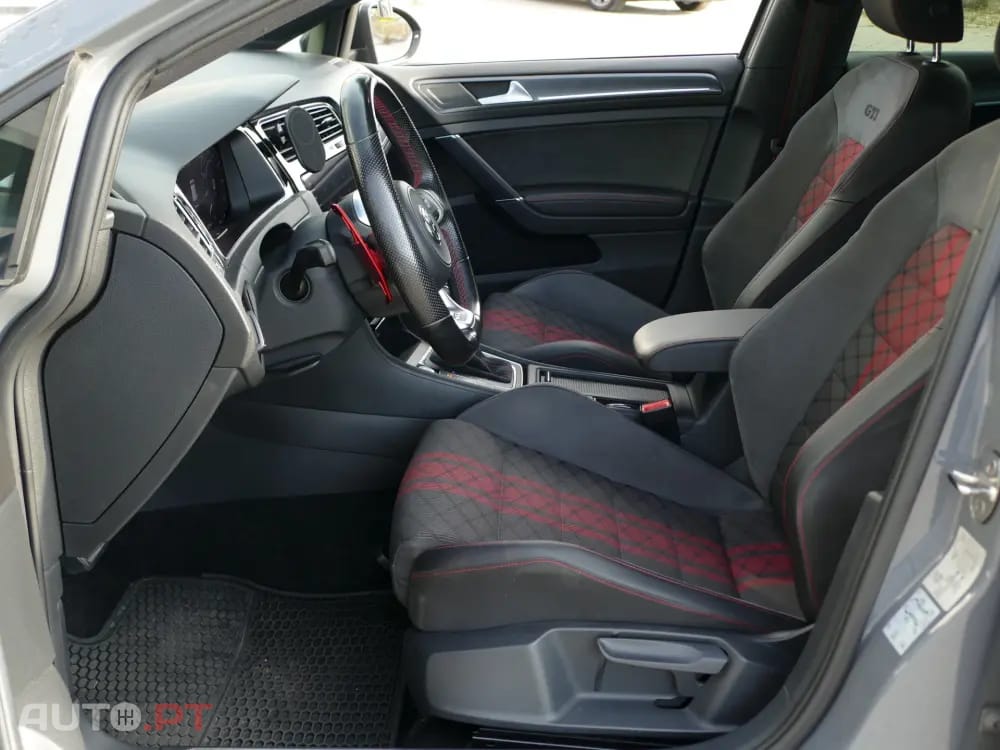 Volkswagen Golf 2.0 TSI GTi TCR DSG
