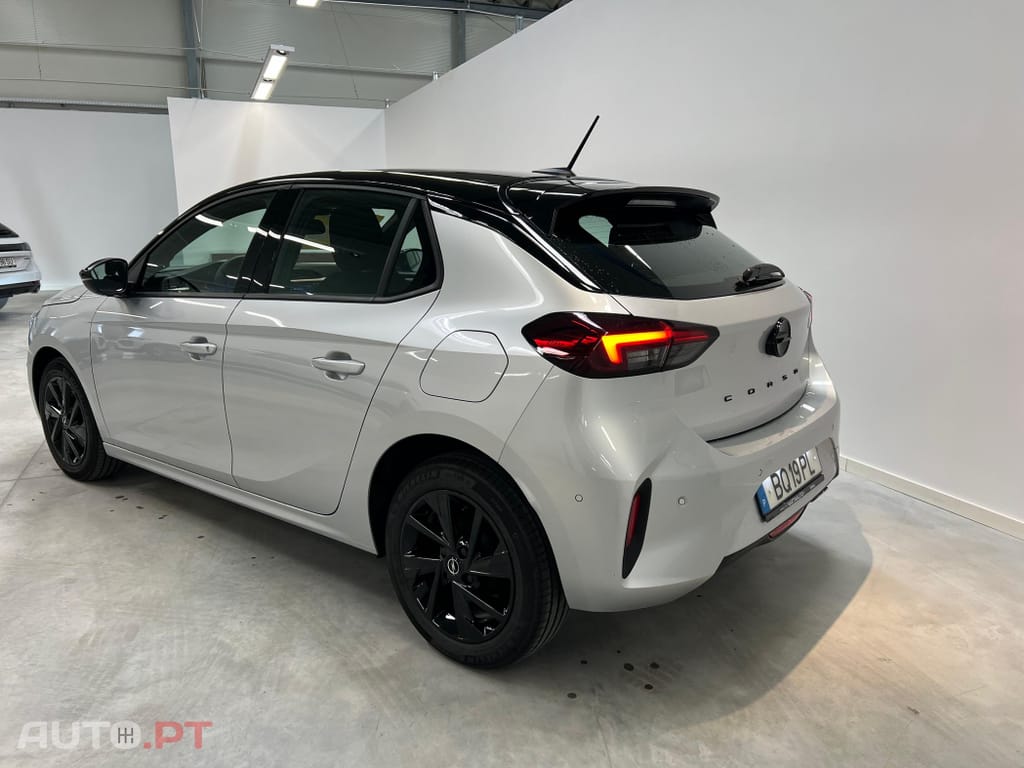 Opel Corsa 1.2 T GS
