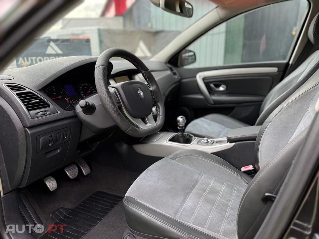 Renault Laguna 2.0 dCi GT