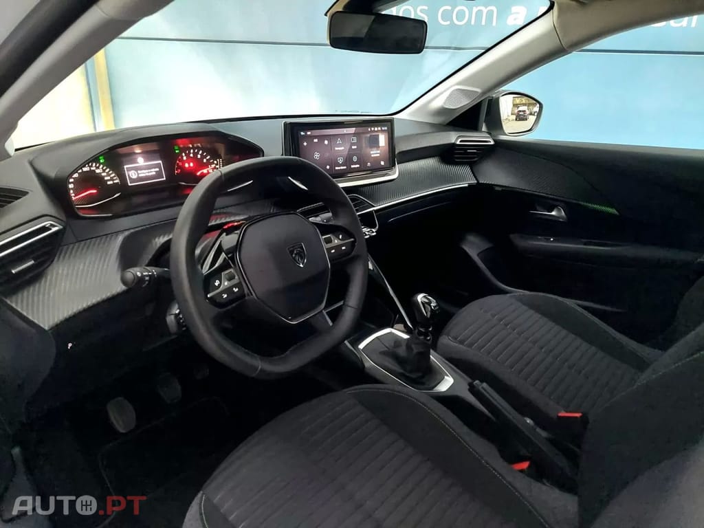 Peugeot 2008 1.2 PureTech Active Pack