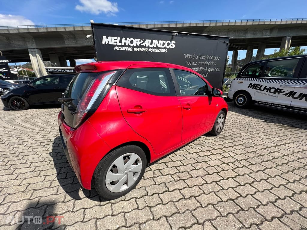 Toyota Aygo 1.0 X-Play+AC+X-Touch