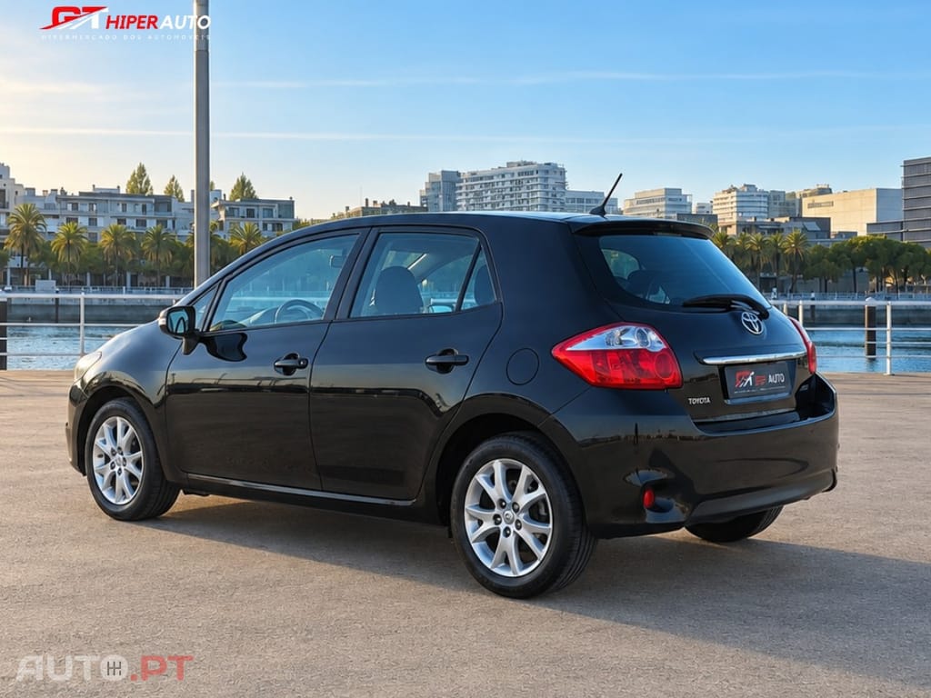 Toyota Auris 1.33 VVT-i ACtive+AC