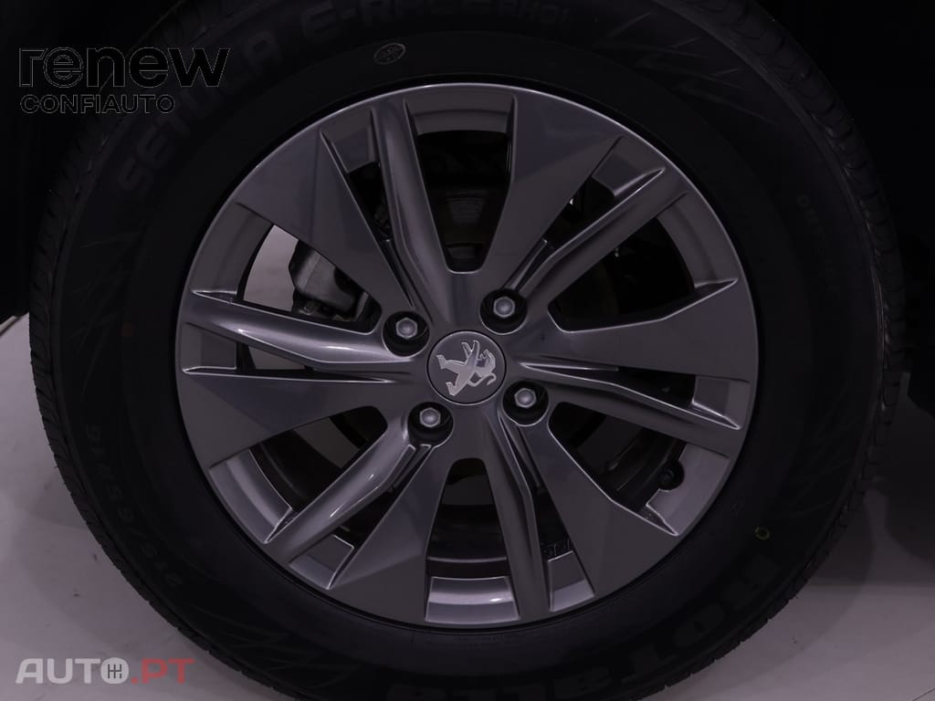 Peugeot 2008 1.2 Puretech 102cv Active Pack