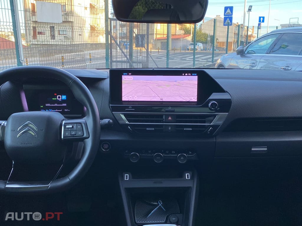Citroen e-C4 X Shine Pack
