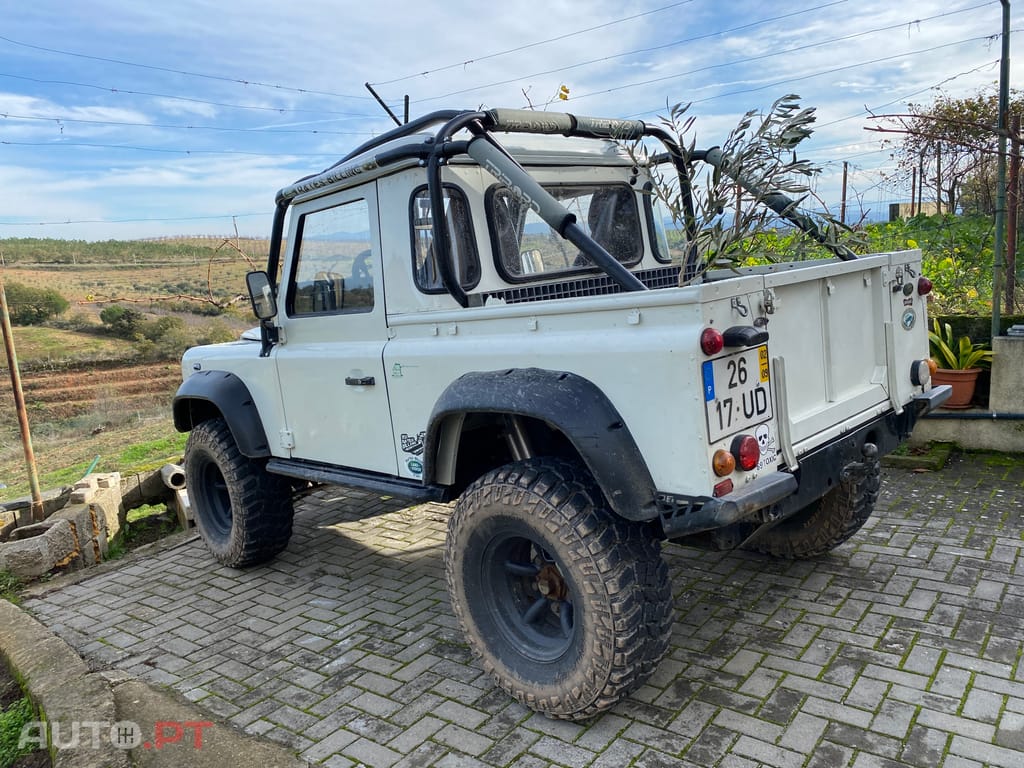 Land Rover Defender 90 cabtruck