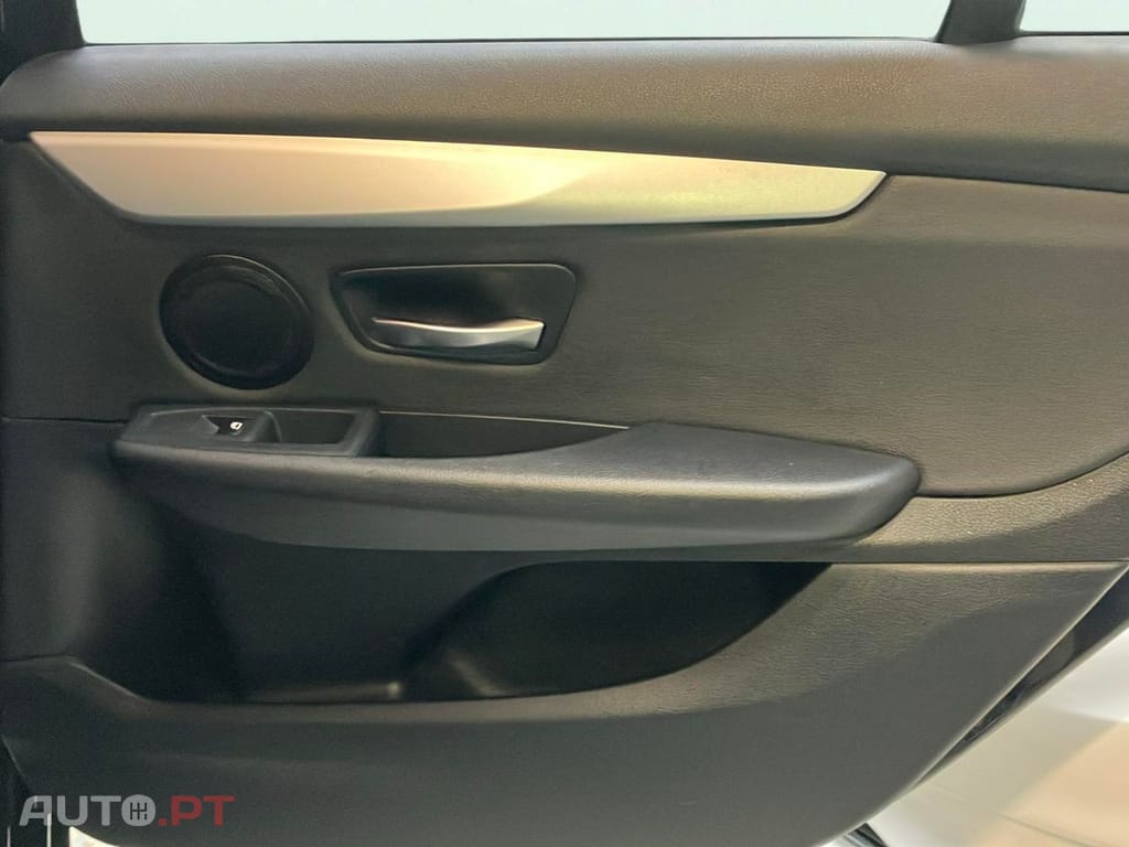 BMW 216 d Active Tourer Luxury Line