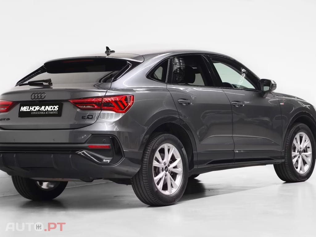 Audi Q3 45 TFSIe S line S tronic