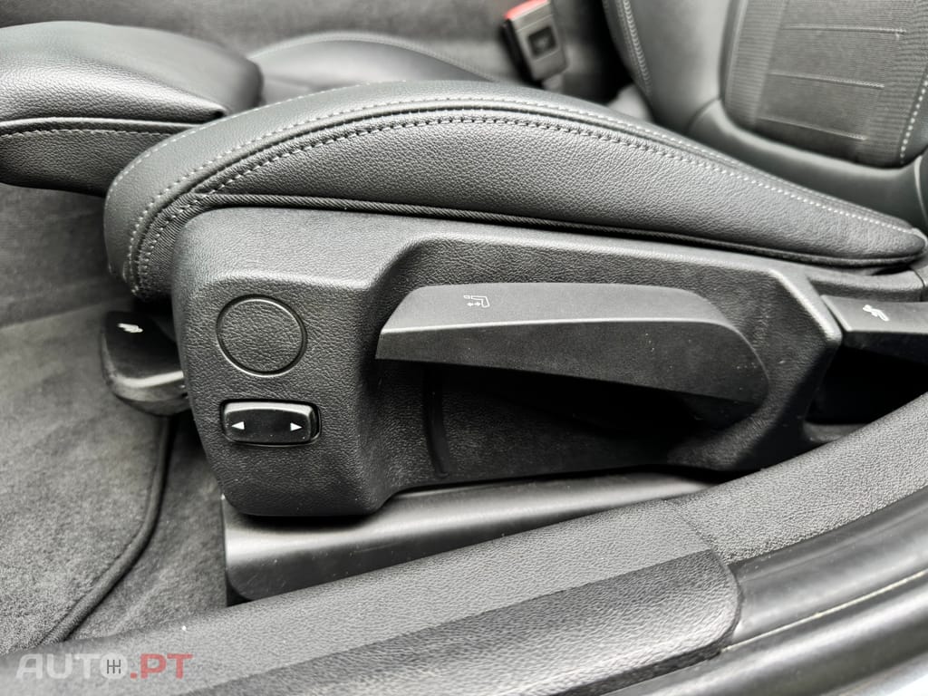 BMW 320 e Touring Auto