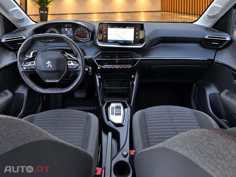 Peugeot 208 1.2 PureTech Allure Pack EAT8