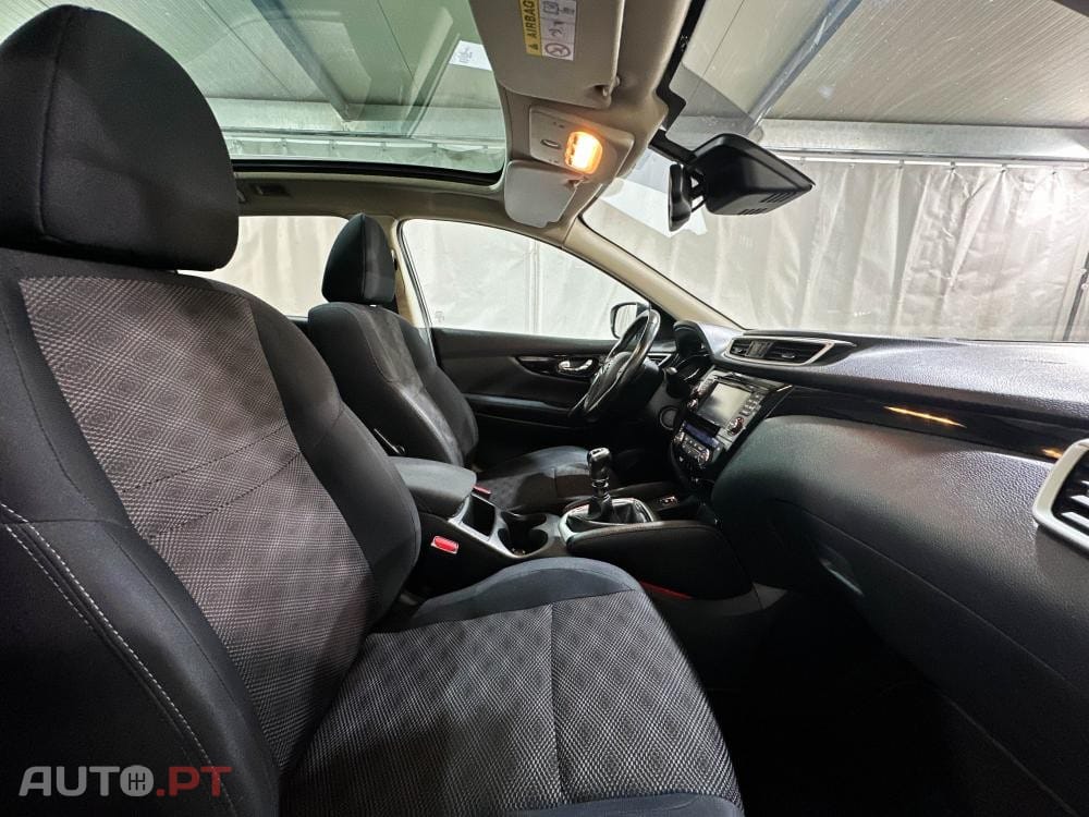 Nissan Qashqai 1.5 dCi N-Connecta Led
