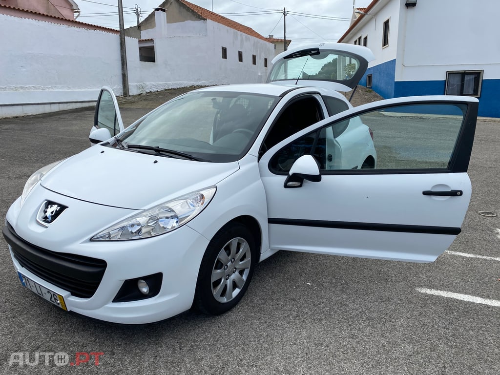 Peugeot 207 1.4 HDi