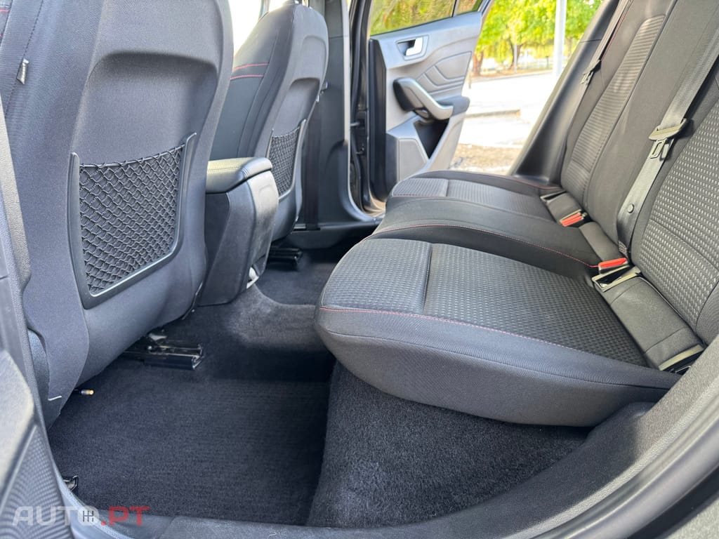 Ford Focus ST Line
