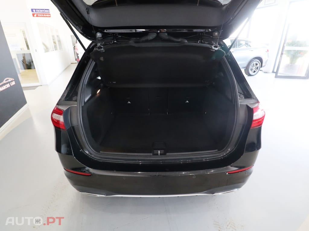 Mercedes-Benz B 250 e 8G-DCT AMG Line