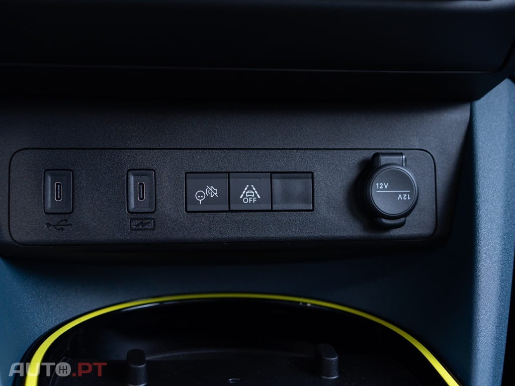 Fiat Grande Panda 1.2 Hybrid La Prima eDCT