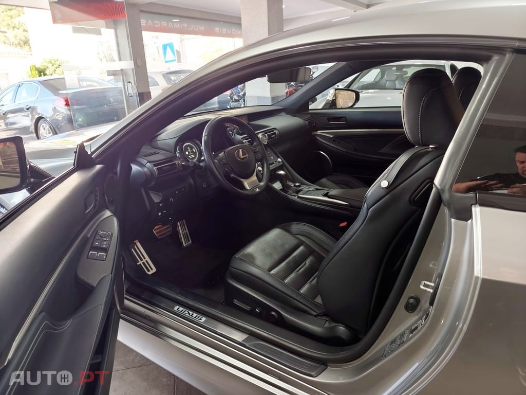 Lexus RC F Sport+