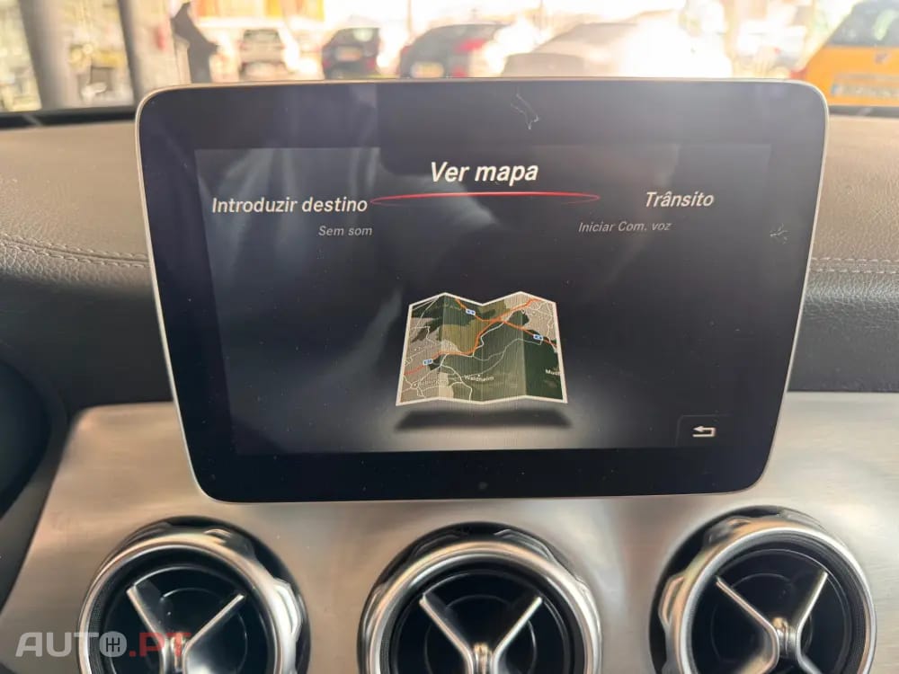 Mercedes-Benz GLA 220 d Urban