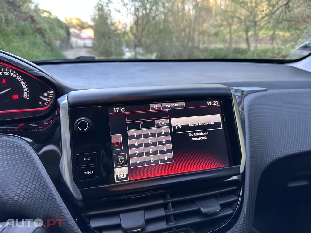 Peugeot 2008 1.6 BlueHDi GT Line