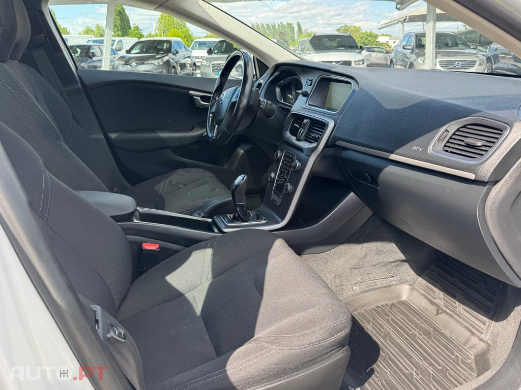 Volvo V40 1.6 D2 Kinetic