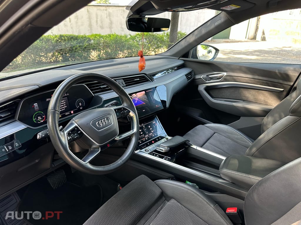 Audi E-Tron 50 quattro S line