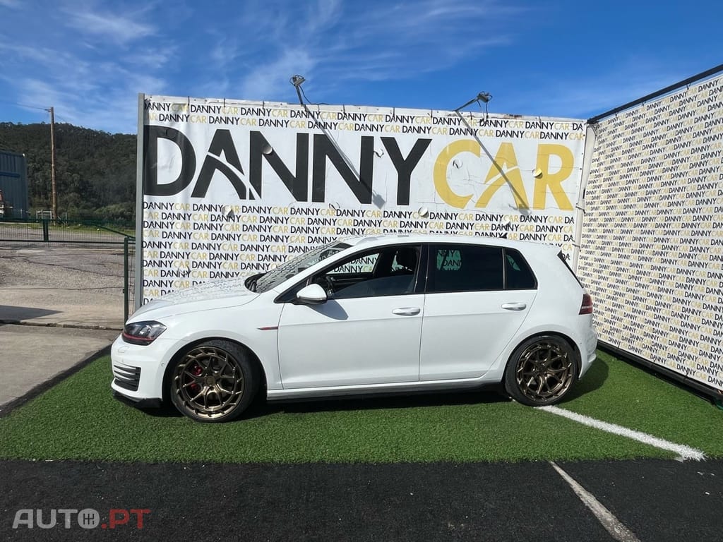 Volkswagen Golf 2.0 GTi DSG