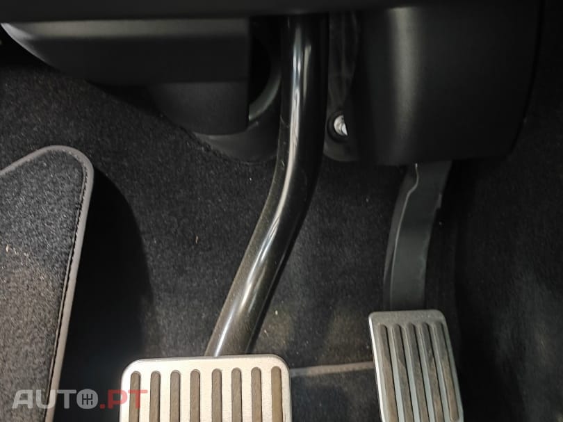 Tesla Model Y Tração Traseira