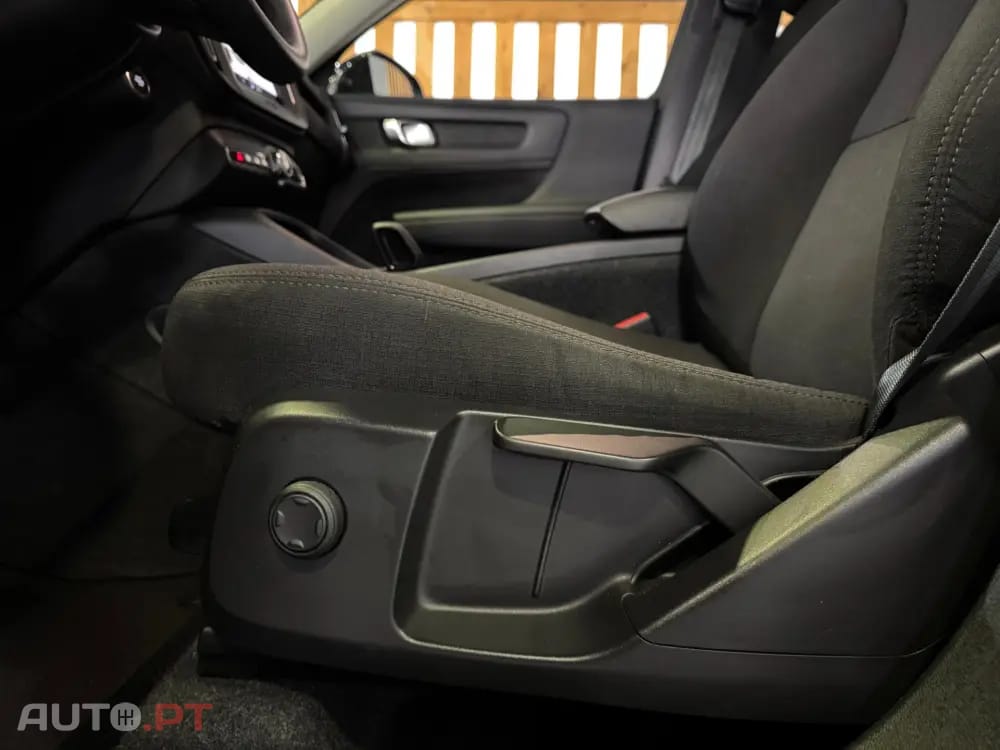 Volvo XC40 1.5 T2 Core Auto