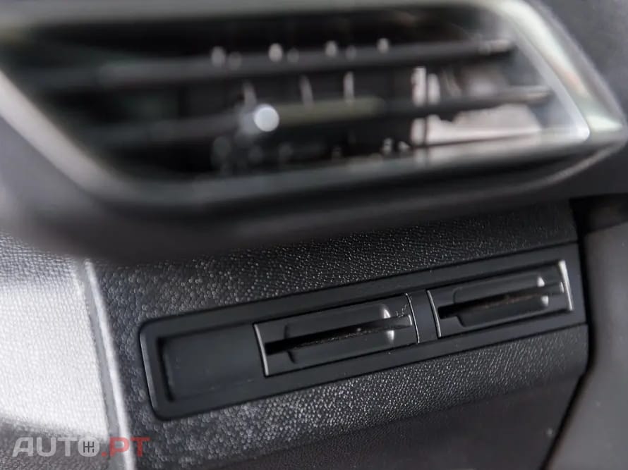 Peugeot 3008 1.5 BlueHDi GT EAT8