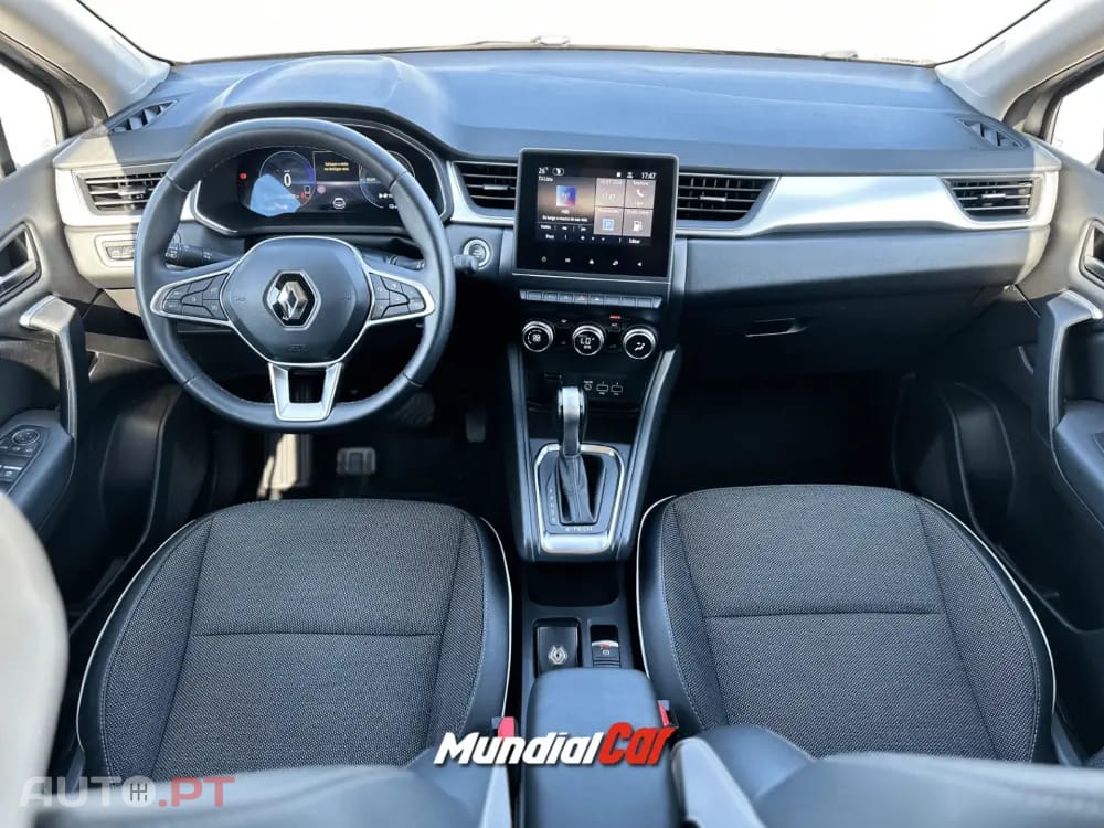 Renault Captur 1.6 Hybrid E-Tech Intens