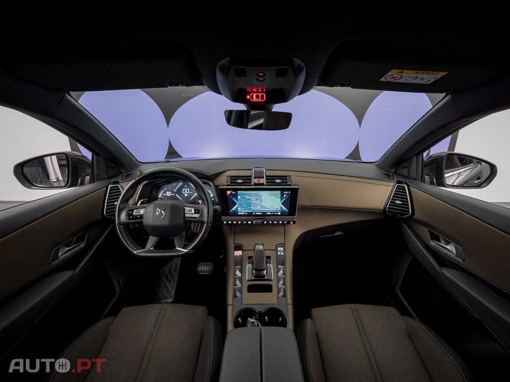 DS DS7 Crossback E-Tense Bastille+ EAT8