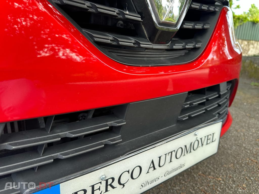 Renault Clio 1.0 TCe Exclusive CVT