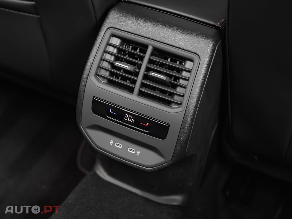 Cupra Formentor 1.4 e-Hybrid DSG VZ